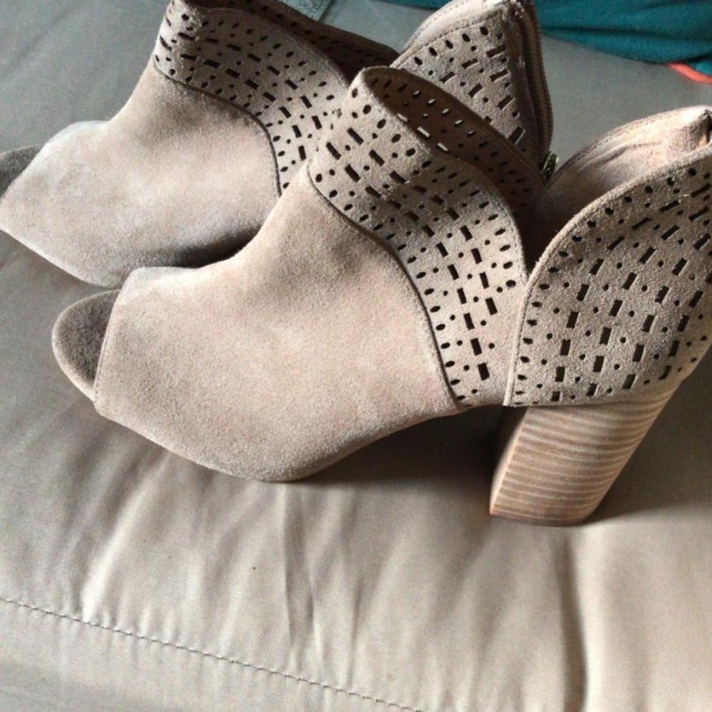 Woman Shoes